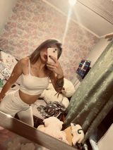 Миниатюра Индивидуалка Карина Фотография 